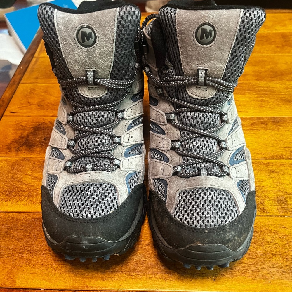 Merrill Men’s Hiking boots.